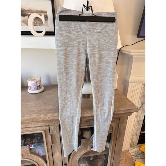 Gymshark Speed Leggings Green and Grey Stripes Women’s Size Small - Picture 7 of 11